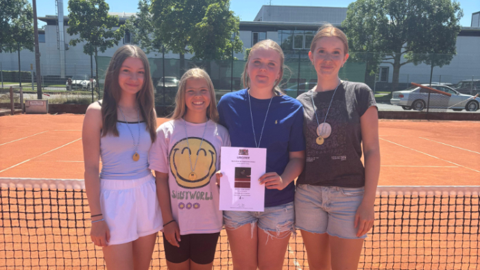 Erfolgreiches Tennisteam der Mädchen