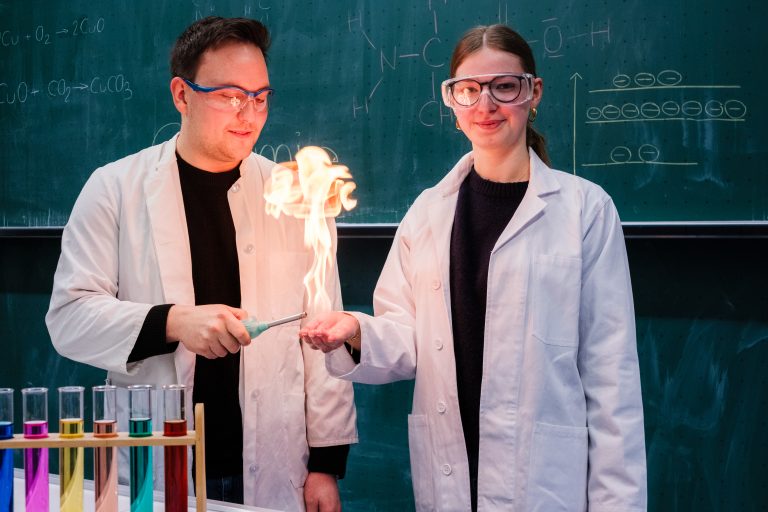 Experiment brennende Hände