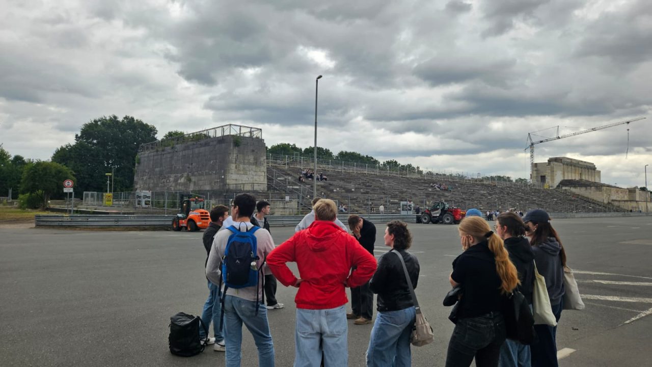 Exkursion des Leistungsfaches Geschichte zum Dokumentationszentrum Reichsparteitaggelände