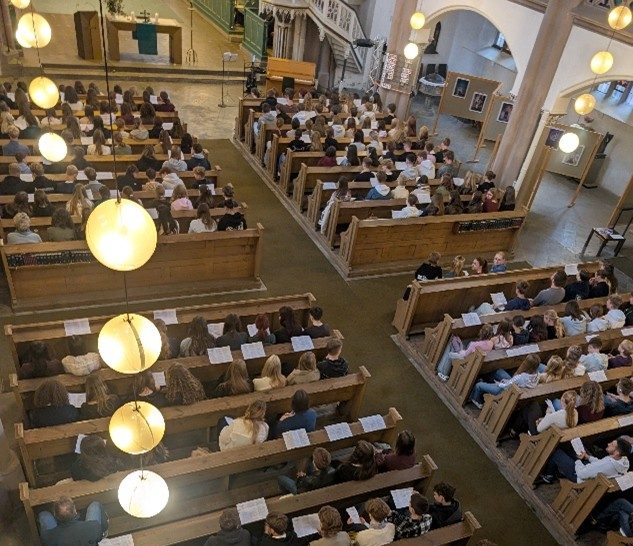 Foto von der Empore der Petrikirche