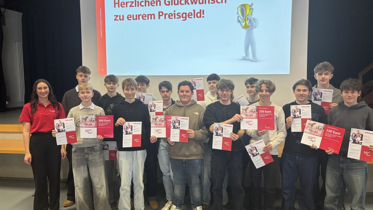 Börsenprofis am CVG: Vierfacher Erfolg beim Planspiel Börse!