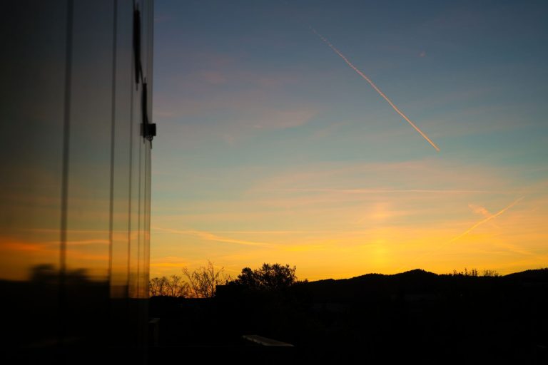 Sonnenuntergang vom Schulhaus aus