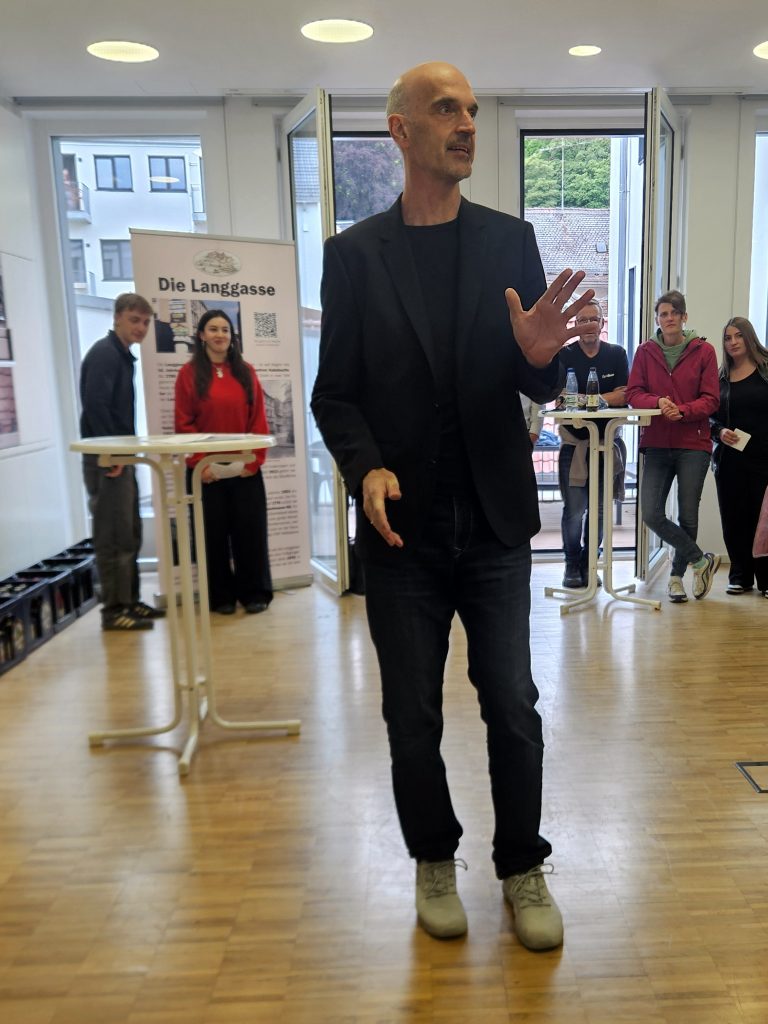 P-Seminar Geographie Ausstellungseröffnung